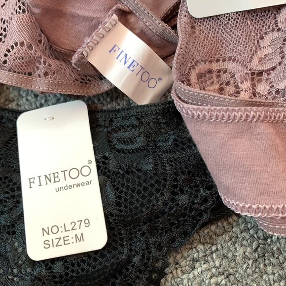 Lot of 3 Lace-Front No-Show Thongs S/M NWT - Picture 5 of 5